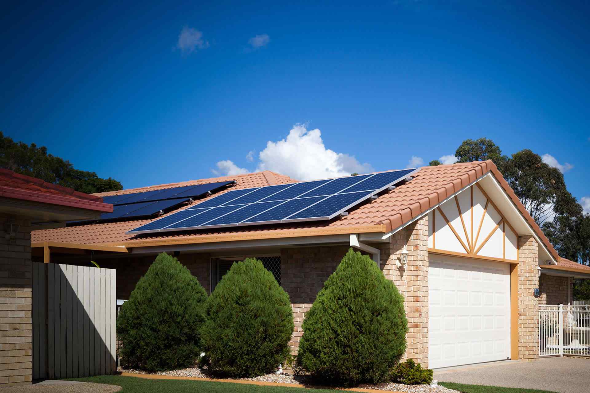 https://greenfuturesolutions.com.au/wp-content/uploads/2018/10/portfolio_07.jpg